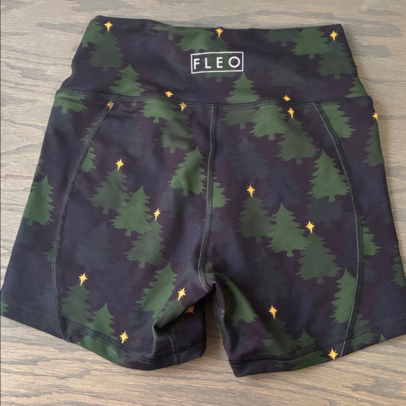 Fleo O’Christmas tree THC size Small - Picture 1 of 9